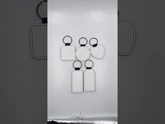 カスタムプリント PU レザー サブライメーションキーチェイン ブラック 熱転送キーリング